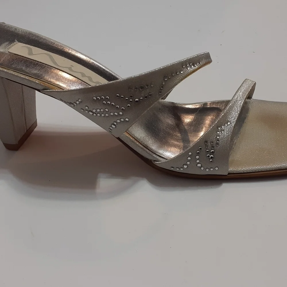 Nina Silver Rhinestone Dress Shoes High Heels Christmas Holiday NYE Party Size 9